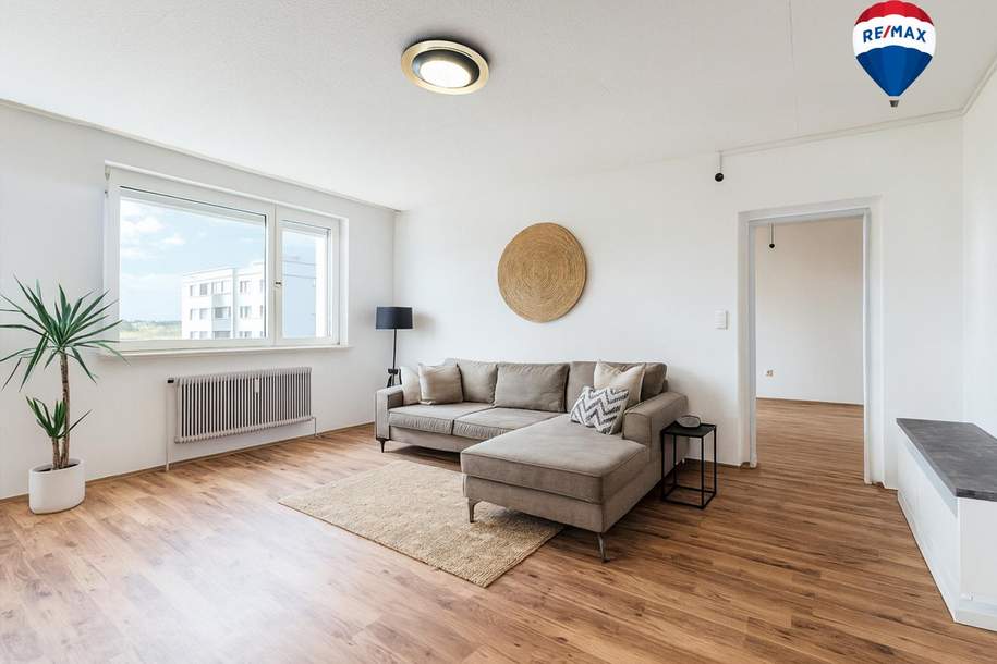 Attraktive Eigentumswohnung mit verglaster Loggia und eigenem PKW-Abstellplatz, Wohnung-kauf, 149.000,€, 4600 Wels(Stadt)