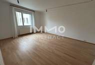 Gepflegte 2 Zimmer Wohnung mit Blick in den grünen Innenhof!