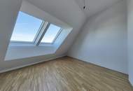 Attraktive 4-Zimmer-Dachgeschosswohnung mit Süd/West-Terrasse - Schöner Weitblick - Klimaanlage