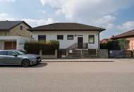 NEU AM MARKT ! Perfekt geschnittenes Einfamilienhaus !