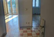 2 Zimmer mit Aussenfläche und Grünblick - in der Stadtmitte
