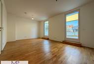 Ruhige, lichtdurchflutete 3-Zimmer-Dachgeschosswohnung mit zwei großzügigen Terrassen!