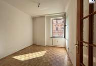 CITYWOHNUNG am MORZINPLATZ // CITY APARTMENT at "MORZINPLATZ"