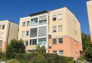 *** Helle Dreizimmerwohnung mit Wohlfühlcharakter nahe dem Klinikum ***