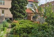 Renovierungsbedürftiges Mittelreihenhaus