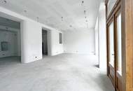 ELEGANTES GESCHÄFTSLOKAL MIT WUNDERSCHÖNEM PORTAL IN REPRÄSENTATIVEM ALTBAU