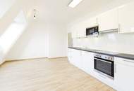 Schaumannstraße - wunderschöne DG-Wohnung mit 17,09m2 Balkon