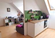 Linz/Stadt: DACHGESCHOSSWOHNUNG 2 Zimmer (3.OG OHNE Lift) in der Lenaustraße (Nähe BRG Hamerlingstraße)
