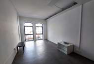 835m² TOP Lage, Barrierefrei, Saniert, Große Schaufenster-Front &amp; Raumhöhe