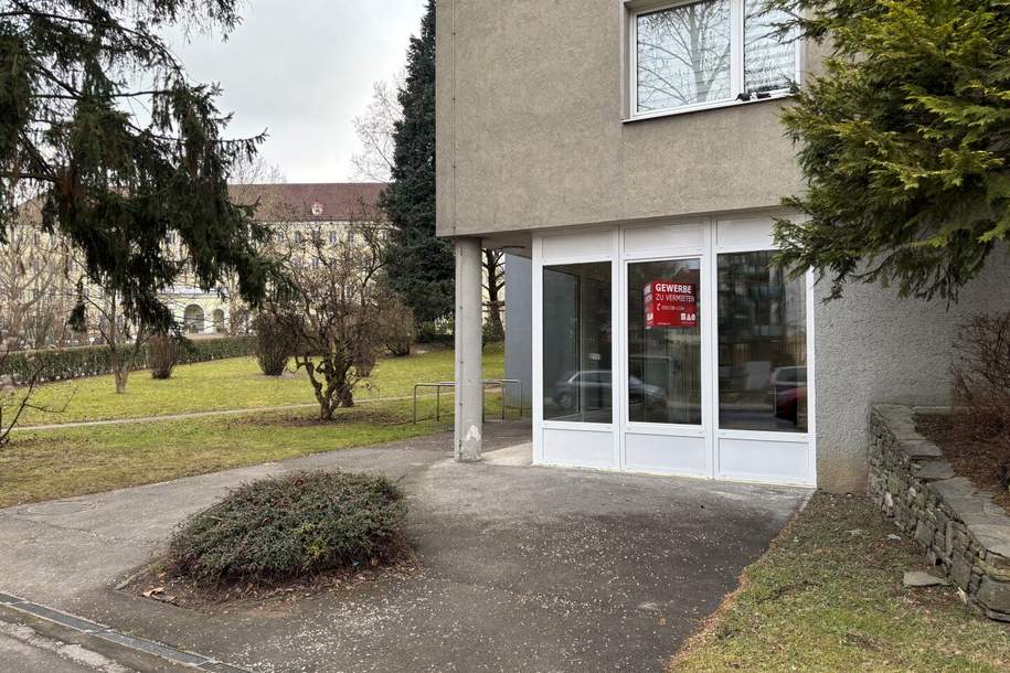 NEU (maßgeschneidert) sanierte Geschäfts-/Büro-/Ordinationsfläche mit XL-Schaufenstern - 1A Preis-/Leistung, direkt neben dem (Vital-)Zentrum Muldenstraße!, Gewerbeobjekt-miete, 757,36,€, 4020 Linz(Stadt)