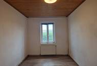 LEISTBARES LANDHAUS MIT TRAUMHAFTEM GARTEN IN BELIEBTER WOHNLAGE VON GEMEINLEBARN MIT DIREKTEM BAHNANSCHLUSS