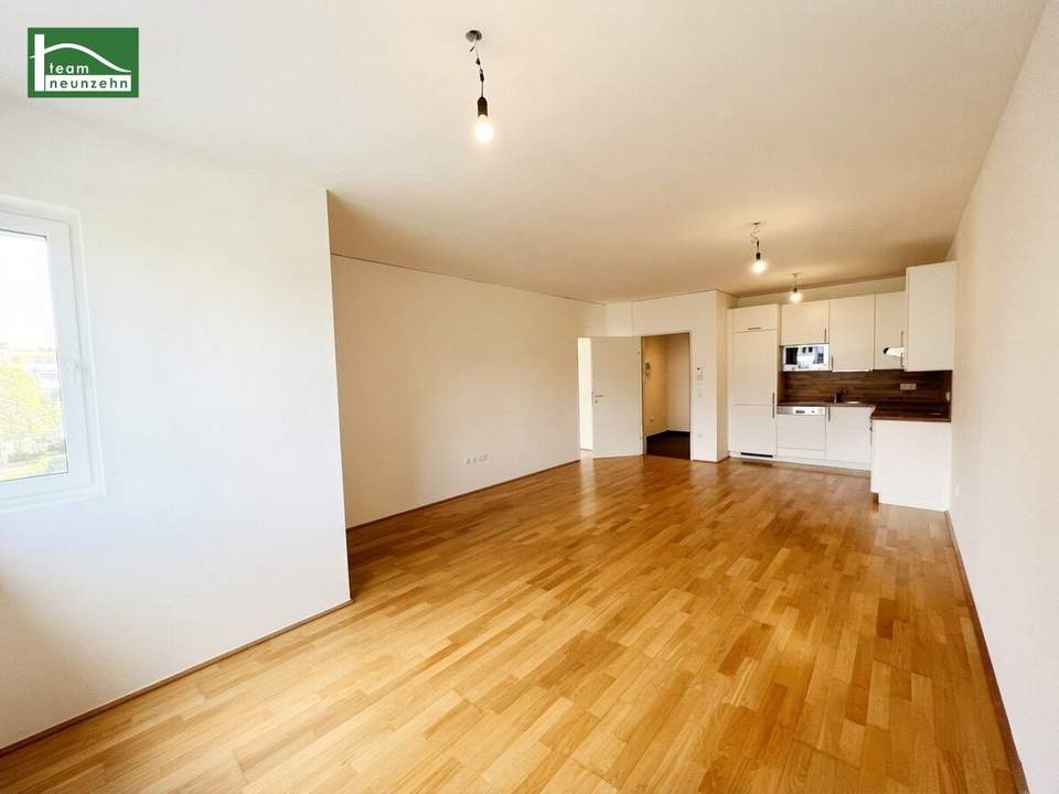Ab sofort: Großzügige 4-Zimmer-Wohnung mit weitläufiger Terrasse in Gersthof