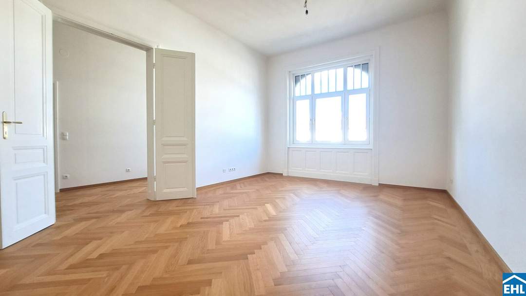 New Purchase Price! Luxurious first-occupancy apartment in a historic building with a balcony in 1180 Vienna - Living at the highest level!