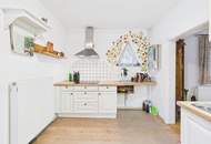 Einfamilienhaus i.Ruhelage Radsberg – parkähnlicher Garten, Wintergarten, Kachelofen &amp; Nebengebäude