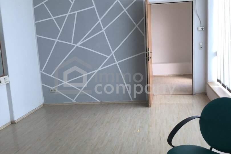 Kleines Büro in zentraler Lage, Gewerbeobjekt-miete, 250,00,€, 8380 Jennersdorf