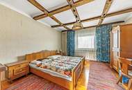 EINFAMILIENHAUS IM ZENTRUM MIT NEBENGEBÄUDE UND GROßEM GRUNDSTÜCK!