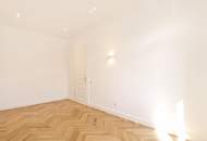 *** ERSTBEZUG DIREKT AM PARK - HELLER ALTBAU HOCHWERTIG SANIERT - ABSOLUTE RUHELAGE ***
