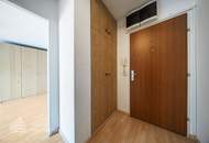 Ruhige Dachgeschosswohnung mit Lift und hofseitiger Ausrichtung im 16. Bezirk