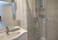 Charmante Altbauwohnung mit Balkon im 3. Stock