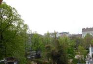 Webgasse: Top-moderne, helle Balkon-Wohnung mit sensationellem Grünblick