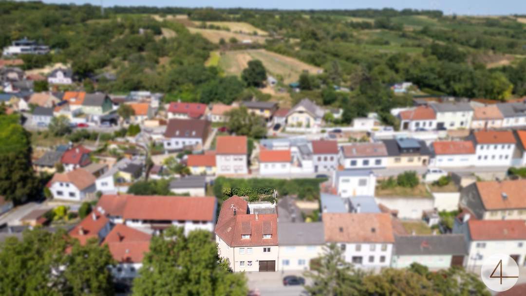 Gemütliches Mehrfamilienhaus mit riesen Potential!