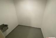 Geräumiges Geschäftslokal in der Perfektastraße – 440 m² im Erdgeschoss + 130 m² Lager – vielseitig nutzbar!