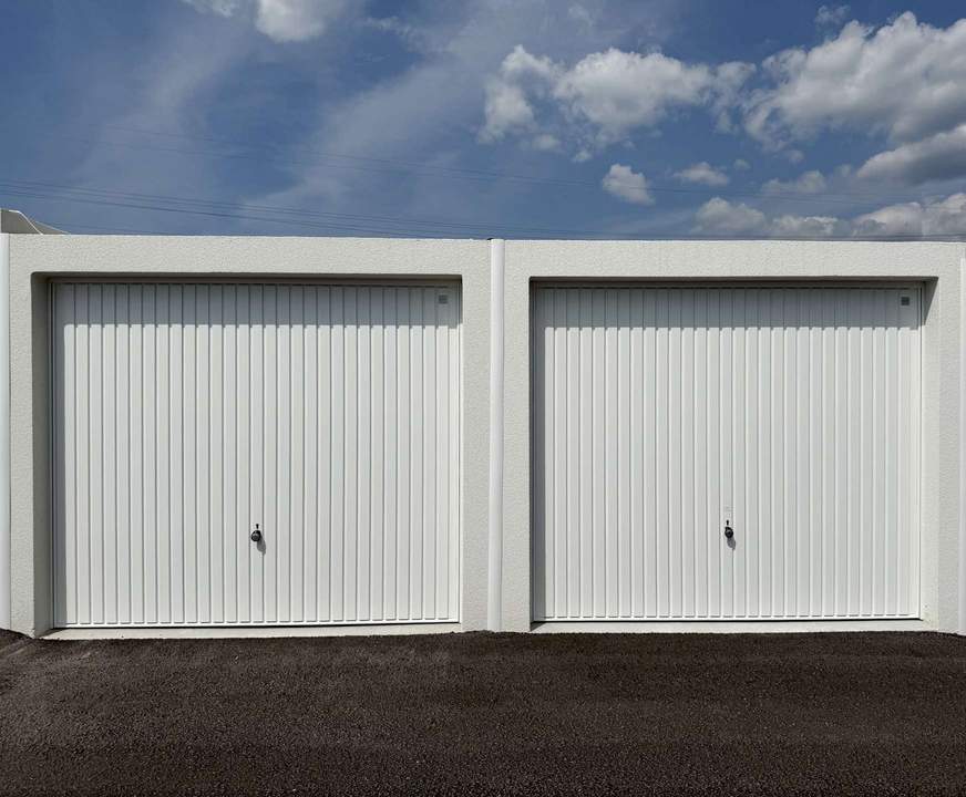 Doppelgarage mit 33,56 m², Schwingtor &amp; vielfältiger Nutzung in Liezen zu vermieten !