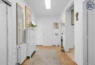 Saniertes Einfamilienhaus mit großem Garten in sehr guter Lage und ausgezeichneter Infrastruktur.
