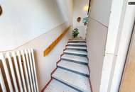 Zweifamilienhaus mit zwei separaten Wohneinheiten, Balkon, Garage und Carport in ruhiger Lage von Knittelfeld