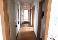 SEHR GEPFLEGTES ÄLTERES HAUS ZUM SOFORTBEZUG