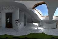 Charmante Dachgeschosswohnung mit Eigengarten & Doppelcarport