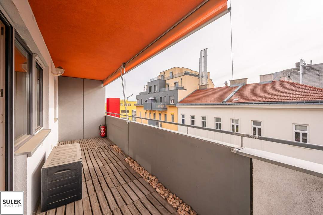 Neubauwohnung mit 3 Zimmern, separater Küche und großer Süd-Loggia | U1 Altes Landgut