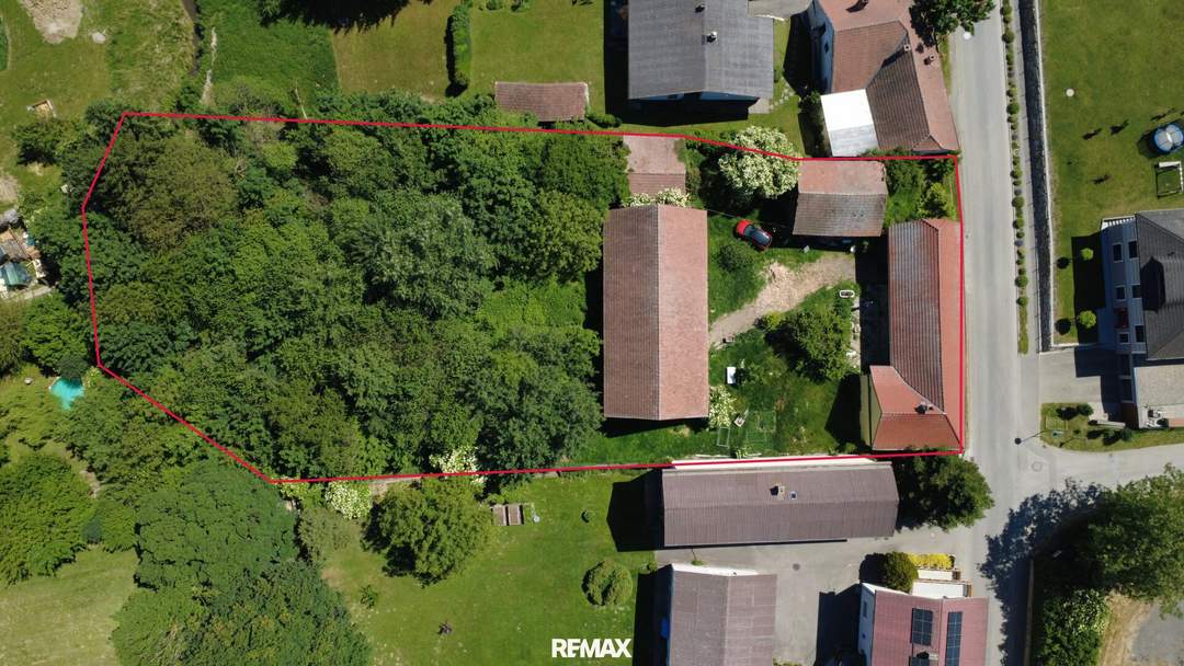 Großes Grundstück, viele Möglichkeiten – Liegenschaft in Totzenbach