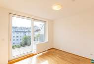 Helle 2-Zimmer-DG-Wohnung mit Terrasse unweit vom Hauptbahnhof
