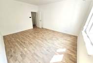 Das Zuhause, das die Stadt vergessen lässt! TOP saniert + Hofseitige Terrasse + Viel Grün + Viel Lebensqualität + Absolute Ruhelage + Ideale Raumaufteilung! Besser geht´s nicht! Nicht lange zögern...