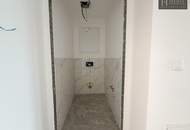 Urban wohnen, überraschend ruhig leben – stilvoll sanierter Altbau mit Lift, Freiflächen und moderner Energietechnik