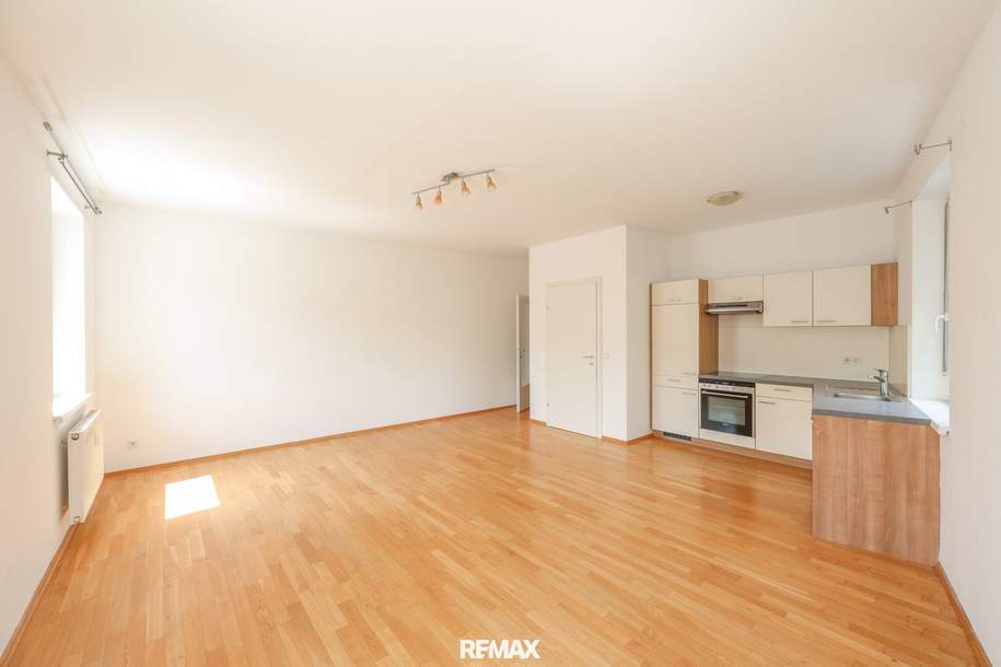 ZUR MIETE: Charmante 2-Zimmer Wohnung im Herzen von Liezen!, Wohnung-miete, 812,90,€, 8940 Liezen