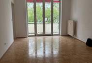 Herbstspaziergänge an der Traun & Shopping ums Eck – 2-Zimmer-Wohnung inkl. Loggia nähe IKEA & Haid Center! Ab 01. November 2025!