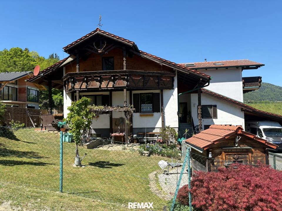 Grüne Oase in Stattegg – Wohnhaus mit Potenzial und Ausblick