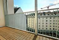 Traum-Balkon / Dachgeschoss ohne Schrägen / Naschmarkt um´s Eck / U-Bahn vor der Türe / 3 Zimmer perfekt aufgeteilt! Einfach WOW! HIP und TRENDY die Gegend - Magisch schön das Altbauhaus!