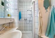 NEUER PREIS! Gepflegtes-Großzügiges Haus - 2 Wohneinheiten möglich