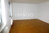 Zentrale Lage: 3-Zimmer-Wohnung mit sep. Küche