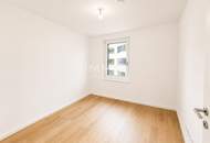 LAXURY: Directly at the main train station - big 4 room apartment Commission-free