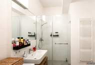 TINY APARTMENT - Gut vermietete und komplett in den Innenhof gelegene Balkonwohnung | MV bis 2027