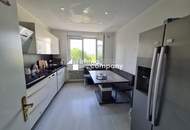 Wels : Preisgünstige 92m² Familienwohnung mit Loggia und Kfz Abstellplatz !