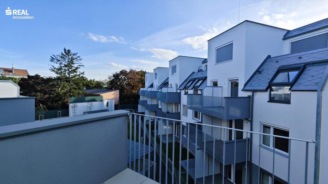 MODERNE 2-ZIMMER BALKONWOHNUNG IN DER HIRSCHSTETTNER STRASSE