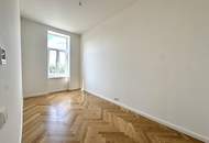 Heller & modernisierter Altbau - Erstbezug nach Sanierung - Ansprechender Altbau nahe U6 Dresdner Straße