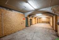 Lagerfläche mit Sanierungspotenzial – ideal für Baufirma oder Gewerbebetrieb 128m² im 15. Bezirk, Wien!