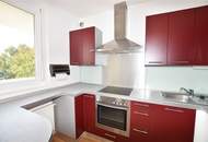 Perfekte Single-, wie Pärchenwohnung hell und mit großem Balkon in St. Peter