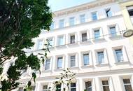 Traumhafte Altbauwohnung mit Riesen-Balkon! Frisch saniert + Absolute Hof-Ruhelage + Fairer Preis + TOP Anbindung!